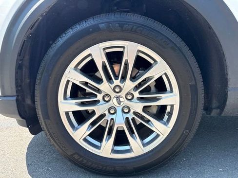 Used 2025 Ford Explorer Active w/ Active Comfort Package AWD/4WD image 9