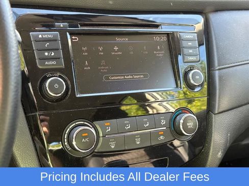 Used 2019 Nissan Rogue S FWD image 10