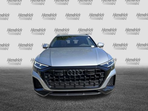 Used 2024 Audi Q8 Premium AWD/4WD image 3