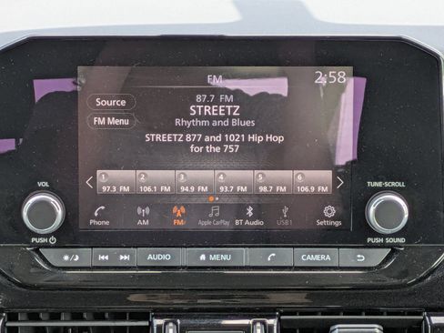 Certified 2024 Nissan Pathfinder SV FWD image 19
