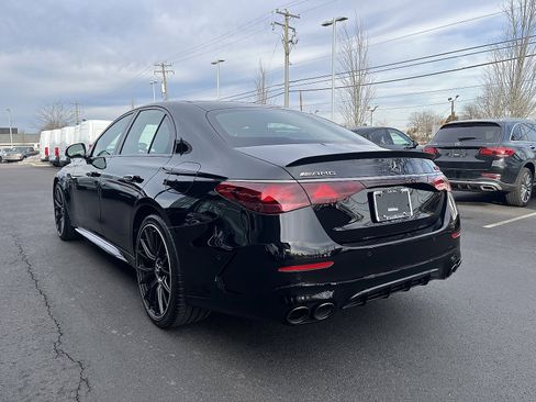New 2026 Mercedes-Benz E 53 AMG e 4MATIC Sedan image 5