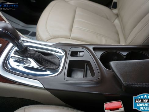 Used 2016 Buick Regal Premium w/ Driver Confidence Package #2 FWD image 37