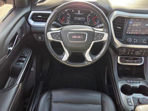 Used 2022 GMC Acadia SLT w/ Technology Package image 12