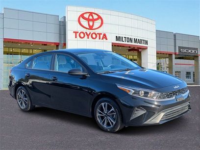 Used 2023 Kia Forte LXS