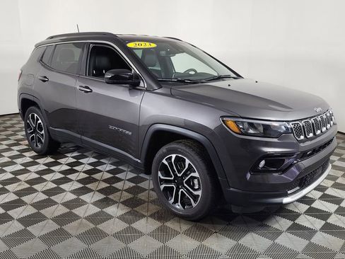 Used 2023 Jeep Compass Limited image 1