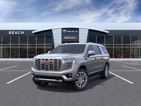 New 2026 GMC Yukon XL Denali w/ Sun & Power Step Package AWD/4WD image 8