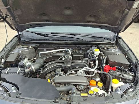 Used 2024 Subaru Outback Premium AWD/4WD image 34