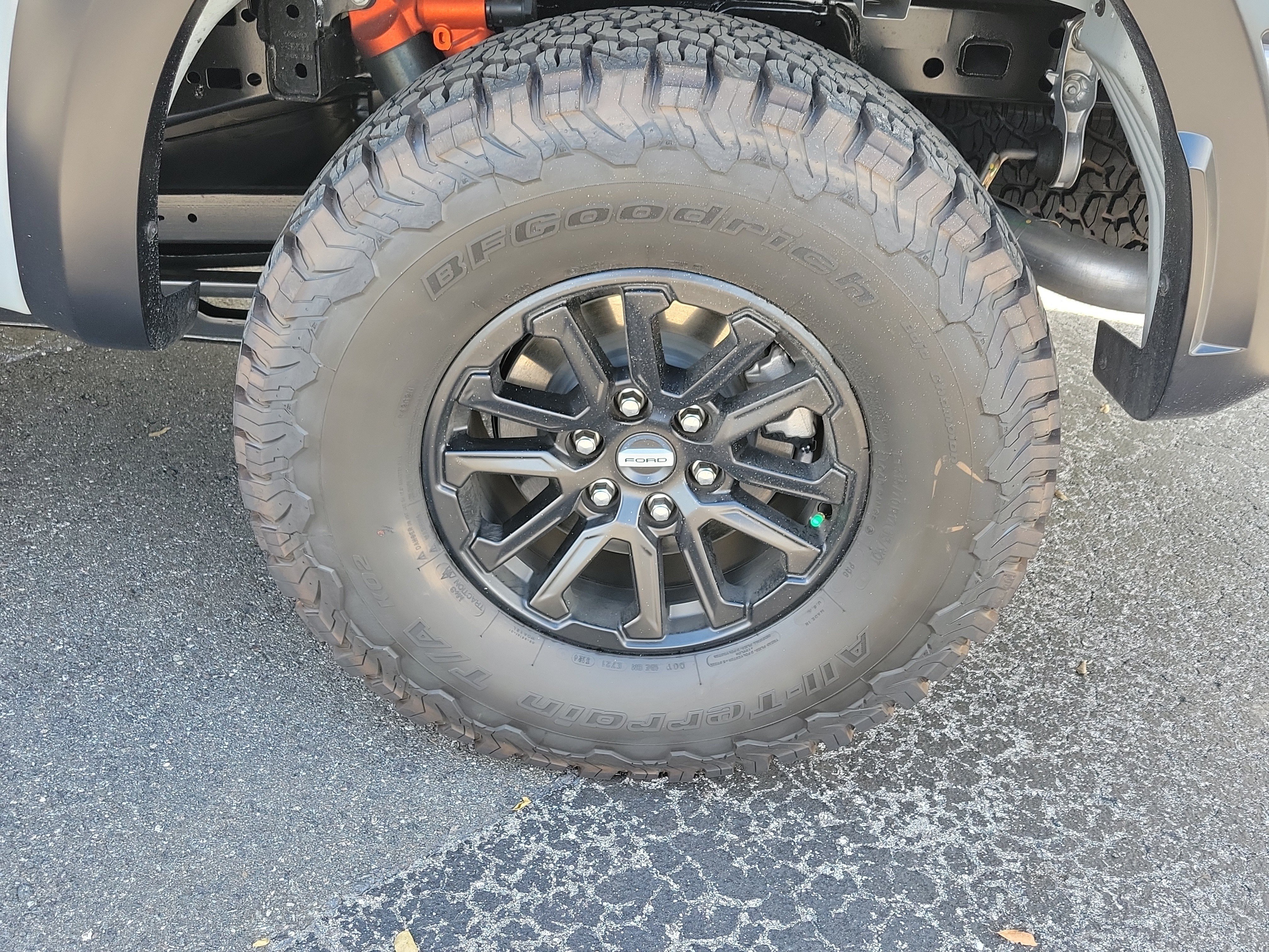 Used 2024 Ford F150 Raptor AWD/4WD image 9