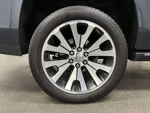 Certified 2019 GMC Yukon Denali w/ Denali Ultimate Package image 34