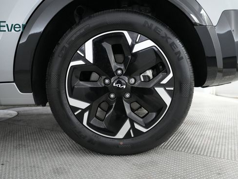 Used 2023 Kia Niro Wind image 17