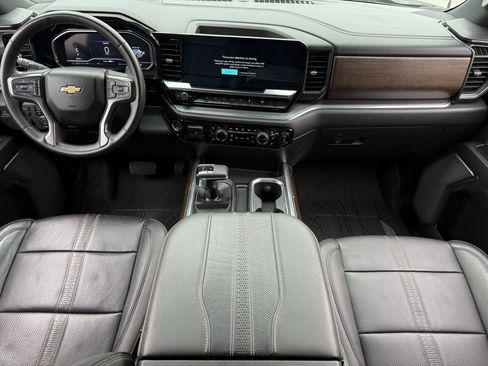 Certified 2023 Chevrolet Silverado 1500 High Country w/ High Country Premium Package image 10