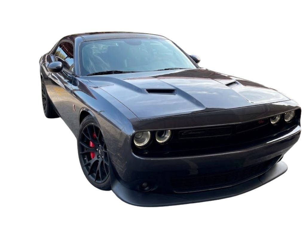 Used 2018 Dodge Challenger R/T Scat Pack w/ Dynamics Package RWD image 2