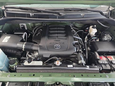 Used 2021 Toyota Tundra SR5 w/ Trail Edition AWD/4WD image 12