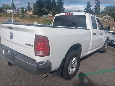 Used 2014 RAM 1500 ST w/ SXT Appearance Group AWD/4WD image 3