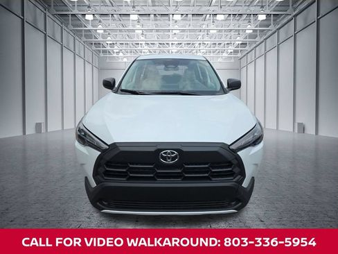 Used 2026 Toyota Corolla Cross L FWD image 3