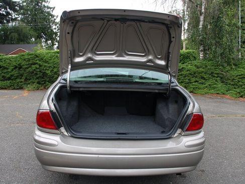 Used 2000 Buick Le Sabre Custom w/ Prestige Opt Pkg FWD image 16