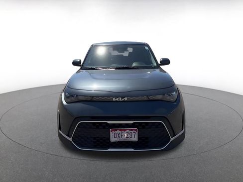 Used 2025 Kia Soul LX w/ LX Technology Package FWD image 4