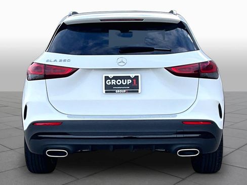 Used 2023 Mercedes-Benz GLA 250 image 5