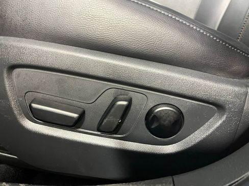 Used 2025 MAZDA CX-50 AWD 2.5 S w/ Premium Plus Pkg image 24