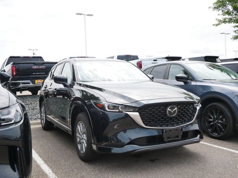 Used 2025 MAZDA CX-5 AWD 2.5 S w/ Preferred Package image 1