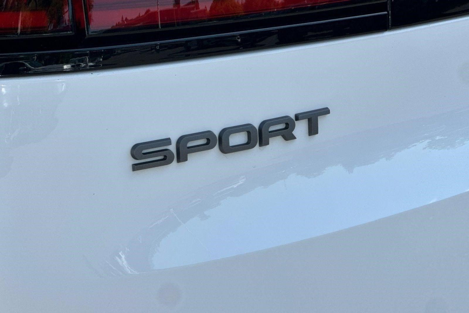 New 2026 Land Rover Range Rover Sport SE AWD/4WD image 24