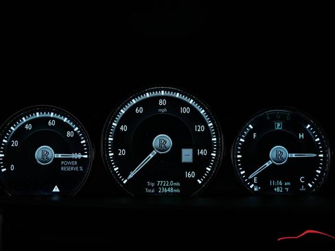 Used 2022 Rolls-Royce Cullinan image 85