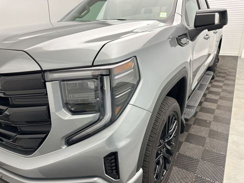 Certified 2026 GMC Sierra 1500 Elevation w/ Elevation Premium Package AWD/4WD image 12