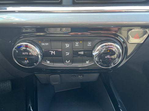 New 2026 Chevrolet Trax LT w/ Driver Confidence Package image 20