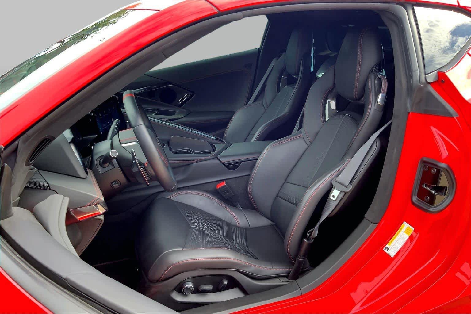 Certified 2024 Chevrolet Corvette Stingray Premium Cpe w/ Z51 Performance Package RWD image 7