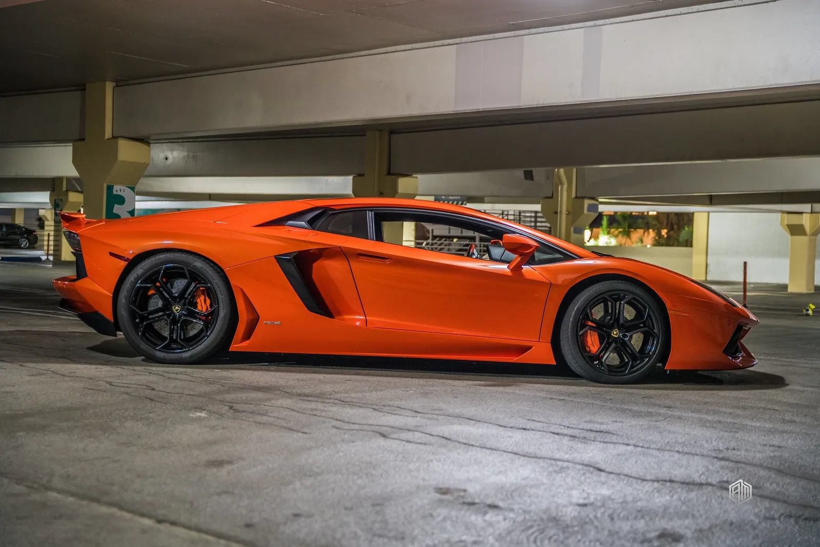 Used 2012 Lamborghini Aventador LP 700-4 AWD/4WD image 8