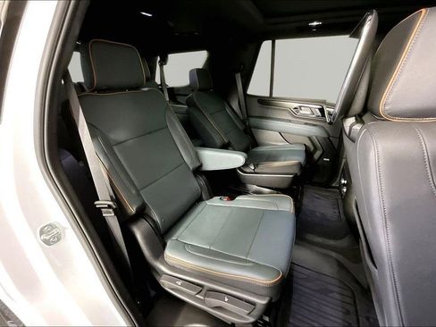 New 2026 GMC Yukon AT4 w/ AT4 Premium Plus Package AWD/4WD image 11