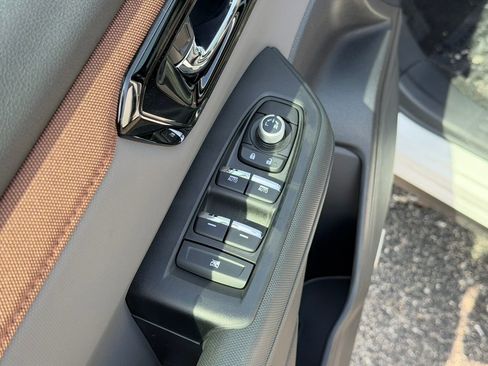 New 2026 Subaru Forester Touring AWD/4WD image 7