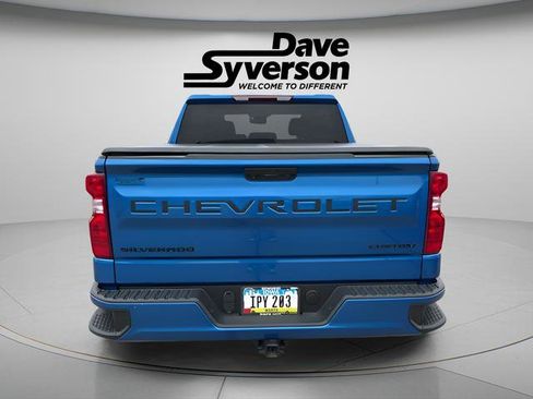 Used 2022 Chevrolet Silverado 1500 Custom w/ LPO, Dark Essentials Package image 5