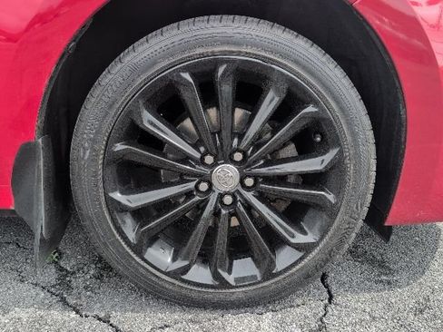 Used 2015 Toyota Corolla S FWD image 9