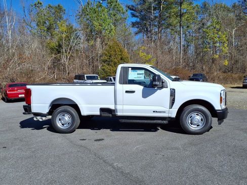 New 2025 Ford F250 XL image 2