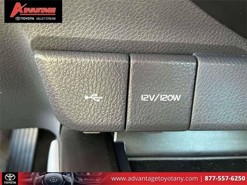 Certified 2023 Toyota Camry LE image 33