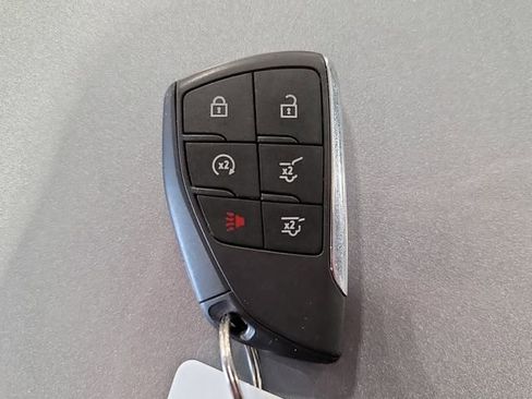 Used 2024 Chevrolet Suburban LT image 15