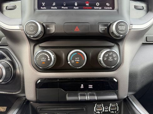 Certified 2019 RAM 1500 Big Horn RWD image 17