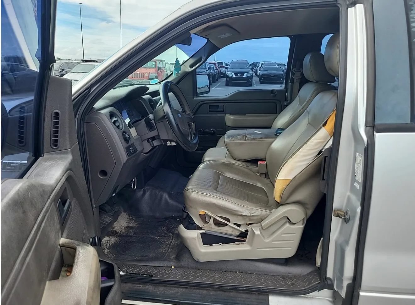 Used 2010 Ford F150 XL RWD image 6