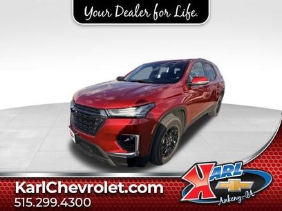 Used 2023 Chevrolet Traverse LT
