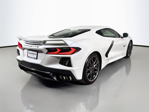 Used 2023 Chevrolet Corvette Stingray Premium Cpe w/ Z51 Performance Package RWD image 5