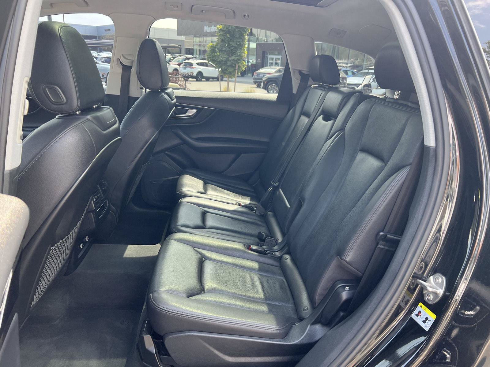 Used 2019 Audi Q7 3.0T Premium Plus AWD/4WD image 29