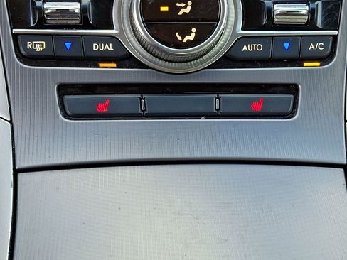 Used 2018 Lincoln MKZ Premiere FWD image 26