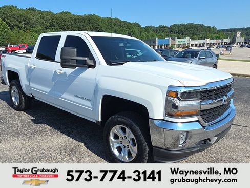 Used 2018 Chevrolet Silverado 1500 LT w/ All Star Edition AWD/4WD image 2