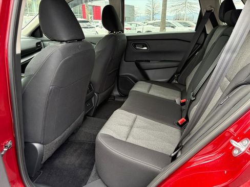 Certified 2025 Nissan Rogue SV image 20