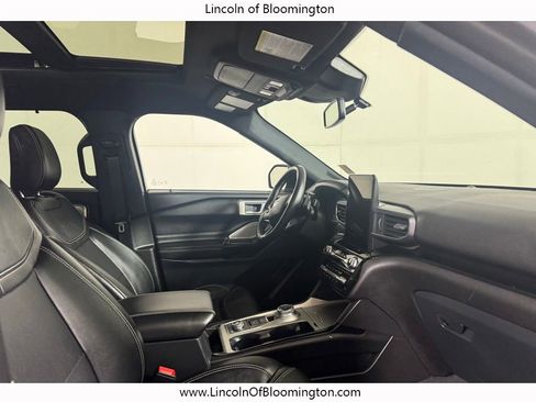 Used 2023 Ford Explorer ST w/ Equipment Group 401A AWD/4WD image 19