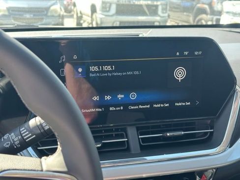 New 2026 Chevrolet Trax LT w/ Driver Confidence Package FWD image 8