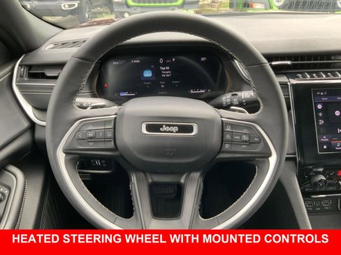 Used 2024 Jeep Grand Cherokee L Altitude AWD/4WD image 6