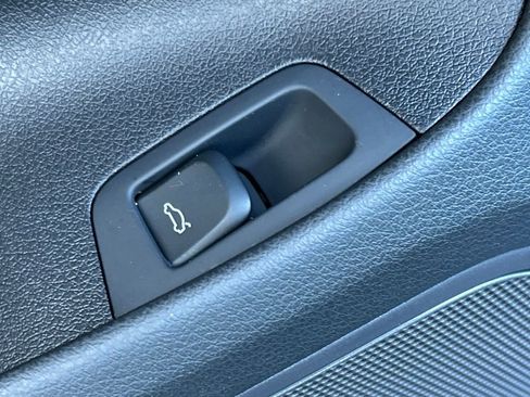 Used 2016 Audi Q3 2.0T Premium Plus image 55