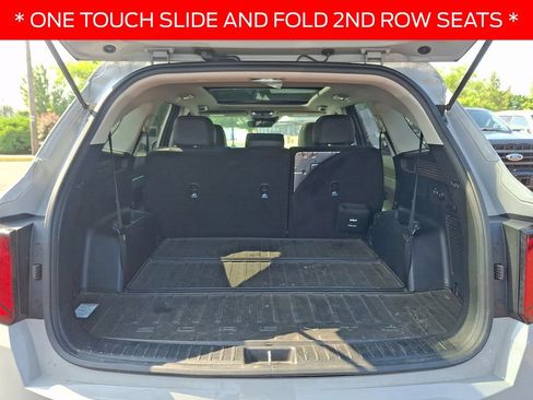 Used 2024 Kia Sorento S w/ Panoramic Sunroof Package AWD/4WD image 31
